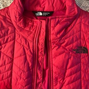 bright pink North Face Jacket, Size XL
